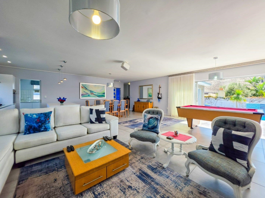 3 Bedroom Property for Sale in Stilbaai Wes Western Cape